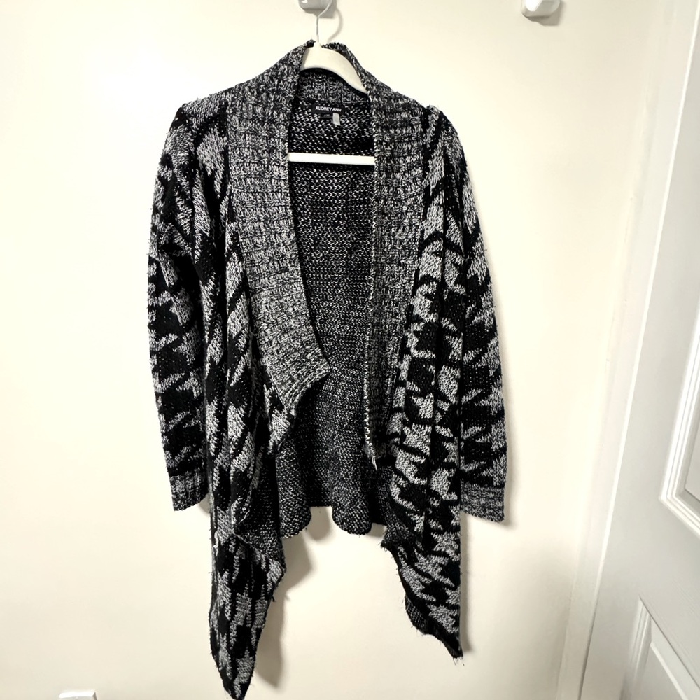 AUDREY ANN | Cardigan